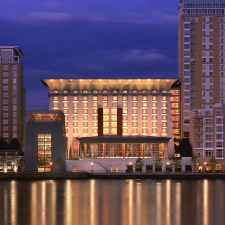 Canary Riverside Plaza Hotel London Ngoại thất bức ảnh The InterContinental London O2