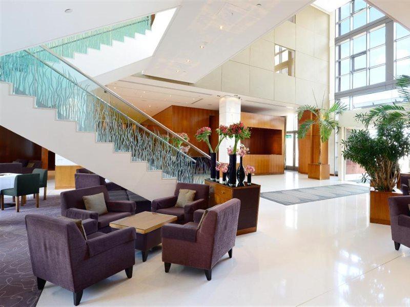 Canary Riverside Plaza Hotel London Ngoại thất bức ảnh Lobby