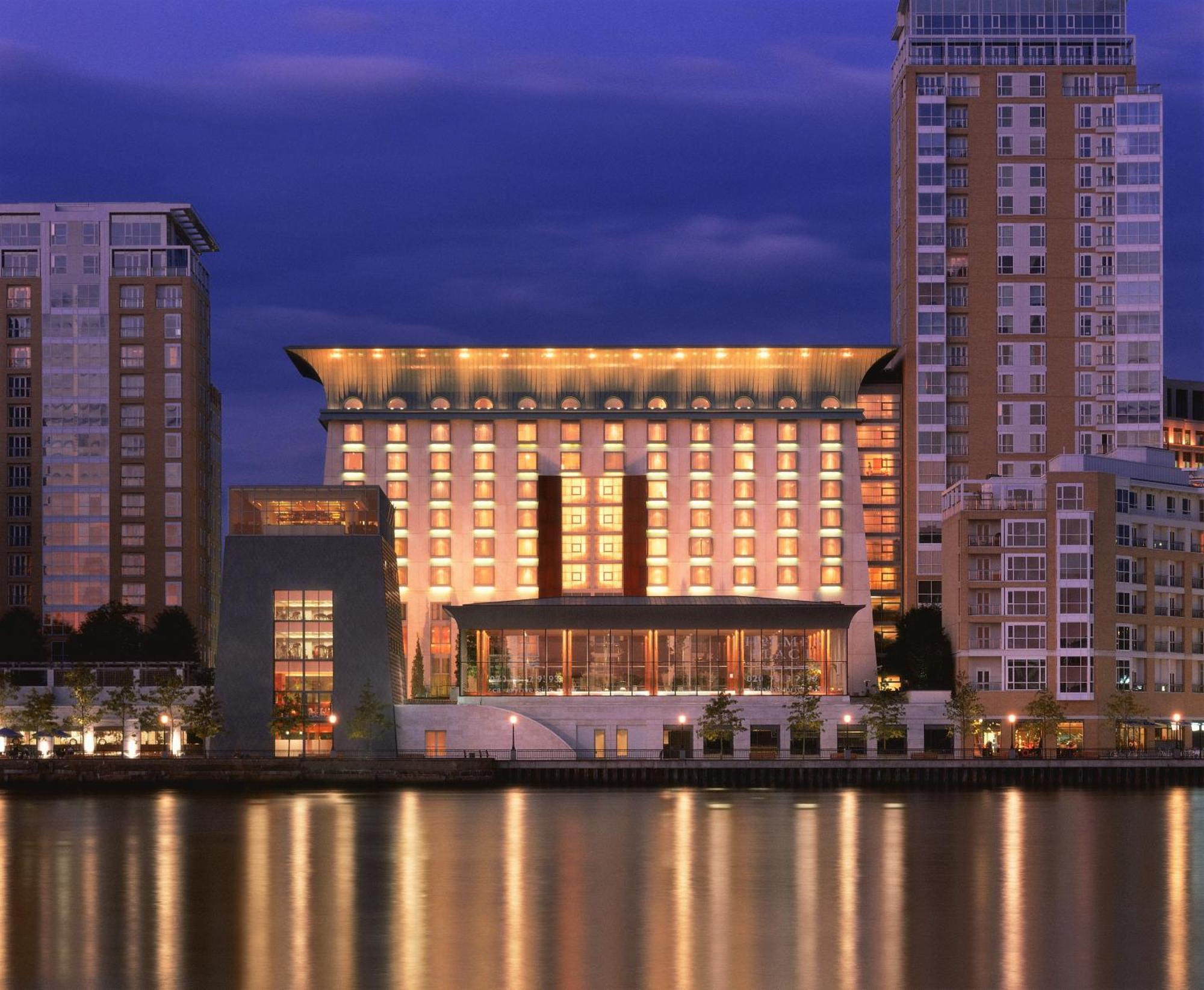 Canary Riverside Plaza Hotel London Ngoại thất bức ảnh The InterContinental London O2