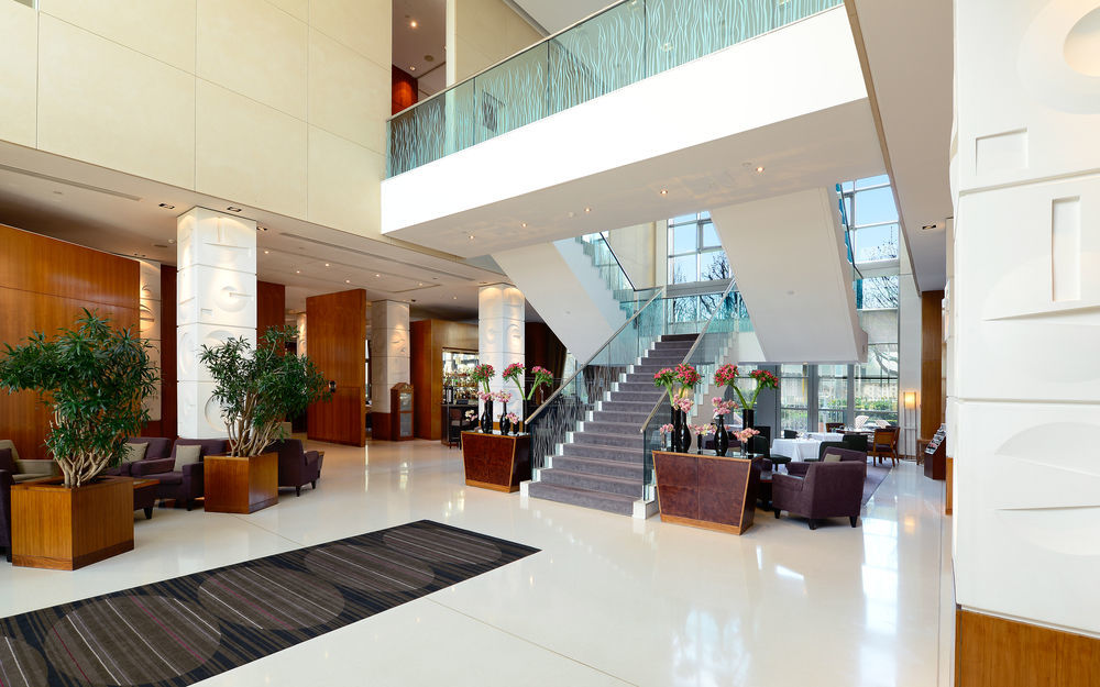 Canary Riverside Plaza Hotel London Ngoại thất bức ảnh Lobby